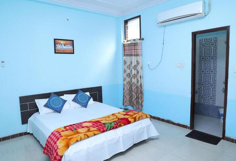 Quarto Deluxe, Marudhar Pushkar