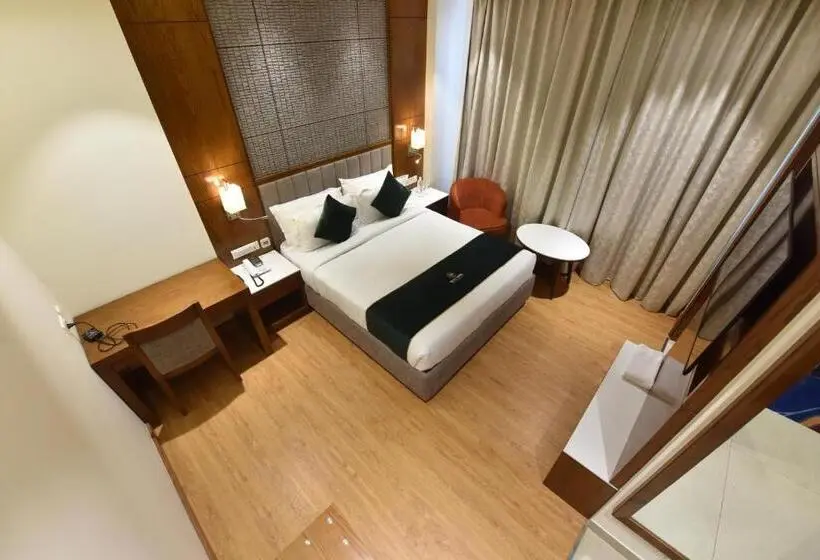 Deluxe-studio, Rama Continental