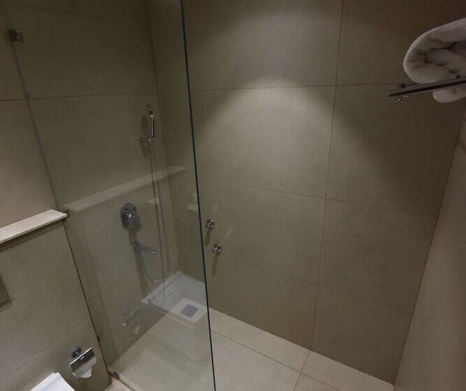 高级大房间, Rama Continental