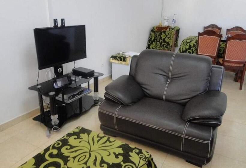 Deluxe Studio, Medina Hotel Mutsamudu