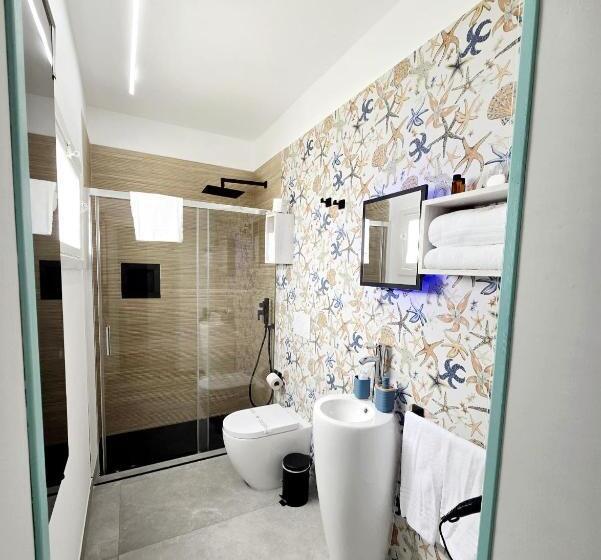 豪华家庭房间, Aquamarina Rooms