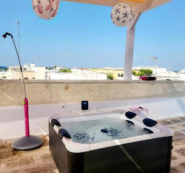 家庭间, Aquamarina Rooms