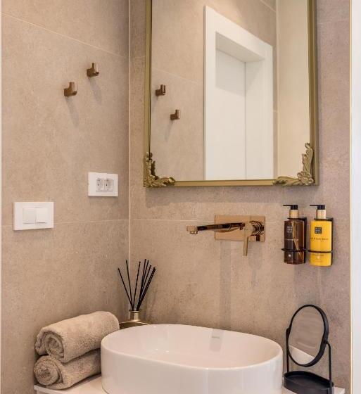 オーシャンビュースタンダードルームバルコニー付き, Aria