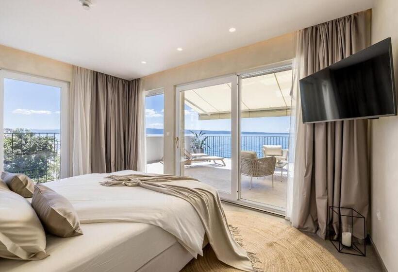 オーシャンビュースイート, Aria