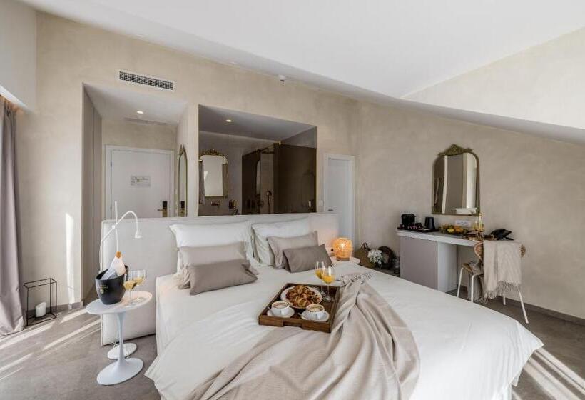 テラス付スイート, Aria