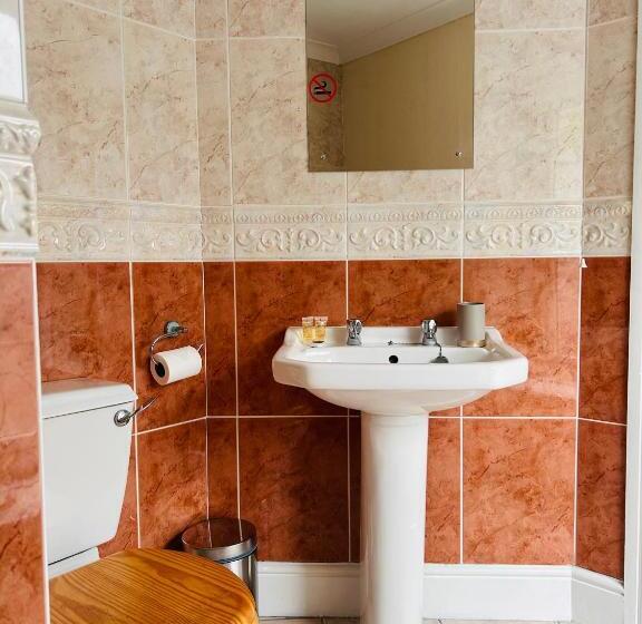 スタンダードルーム, The Grannell