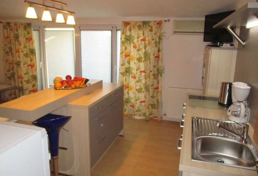 バルコニー付きスタンダードルーム, Guest House Villa Daniel