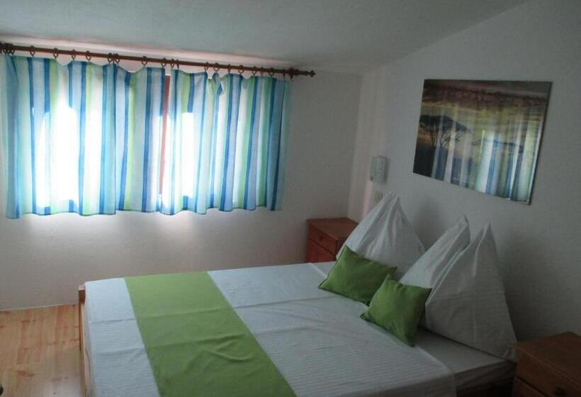 バルコニー付２ベッドルームアパートメント, Guest House Villa Daniel