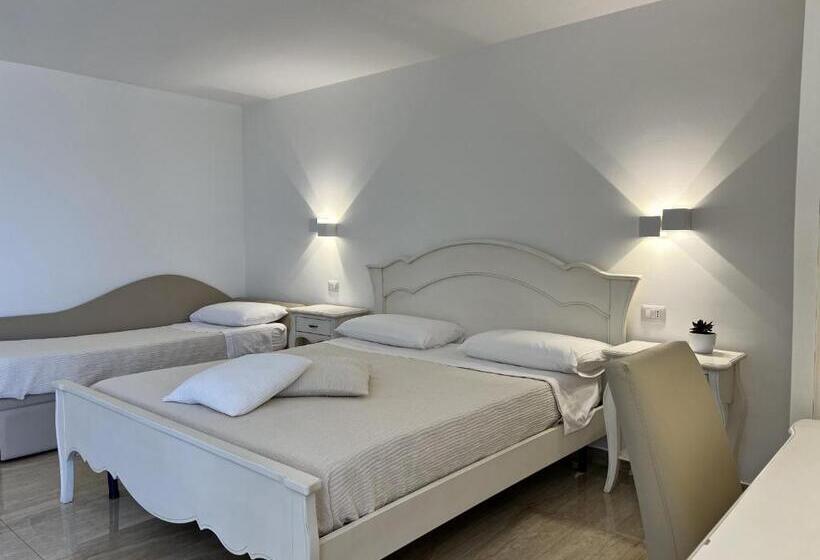 スタンダードトリプルルーム, Dimore Relais Suite Garden Breakfast