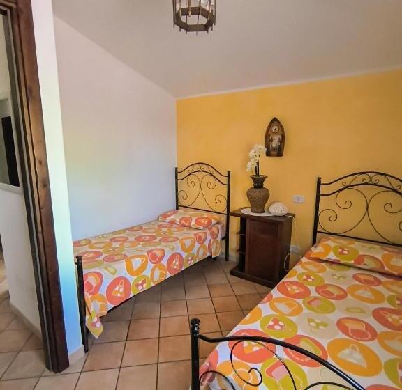 غرفة عائلية, Villa Silmona B&b