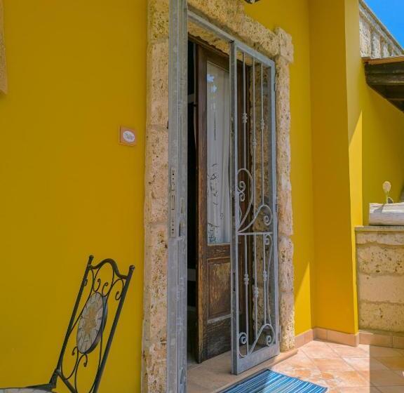 Семейный Номер, Villa Silmona B&b