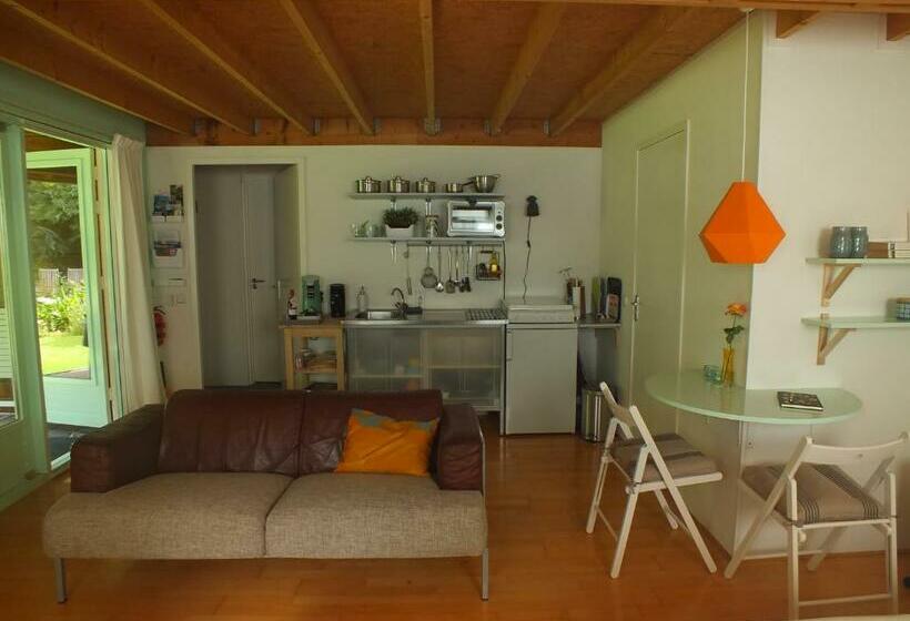 スタンダードルーム, B&b Houtstee