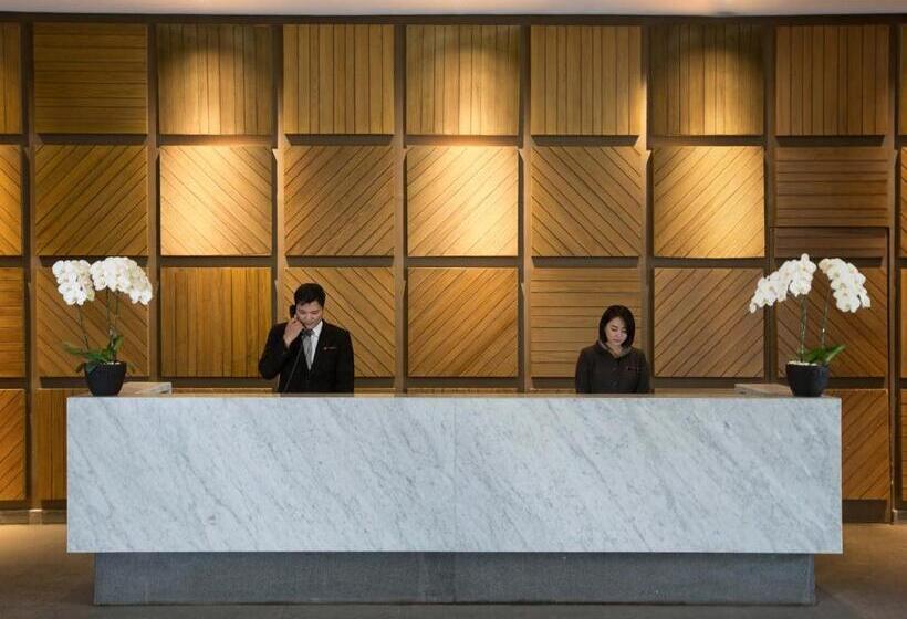 Студия Стандарт, Delonix Hotel Karawang