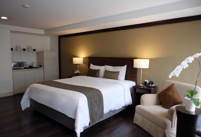 Студия Стандарт, Delonix Hotel Karawang