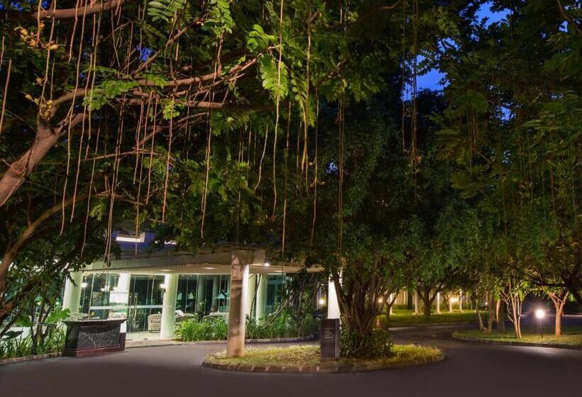 Номер Премиум, Delonix Hotel Karawang