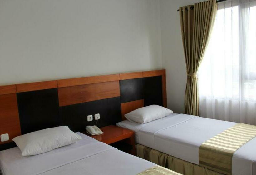 Номер Deluxe, Grand Karawang Indah