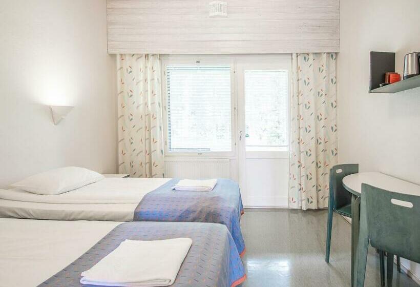 标准间, Honkiniemi