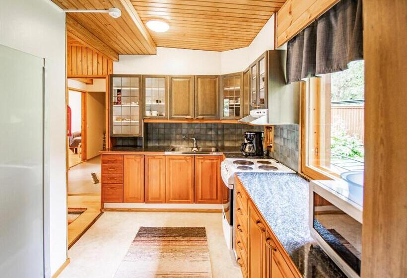 带2个卧室的公寓, Honkiniemi