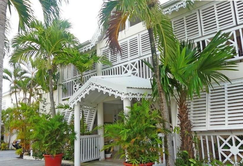 اتاق استاندارد, Amaudo