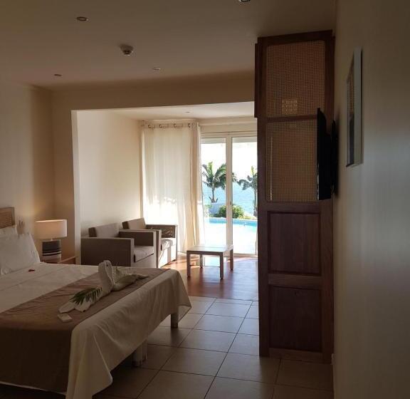 اتاق لوکس, Amaudo