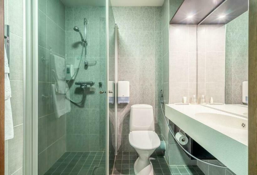 חדר סטנדרט, Li Raahen Hovi