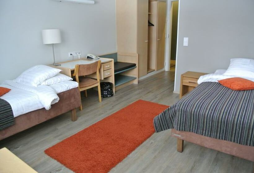 Номер Комфорт, Majatalo Onnela