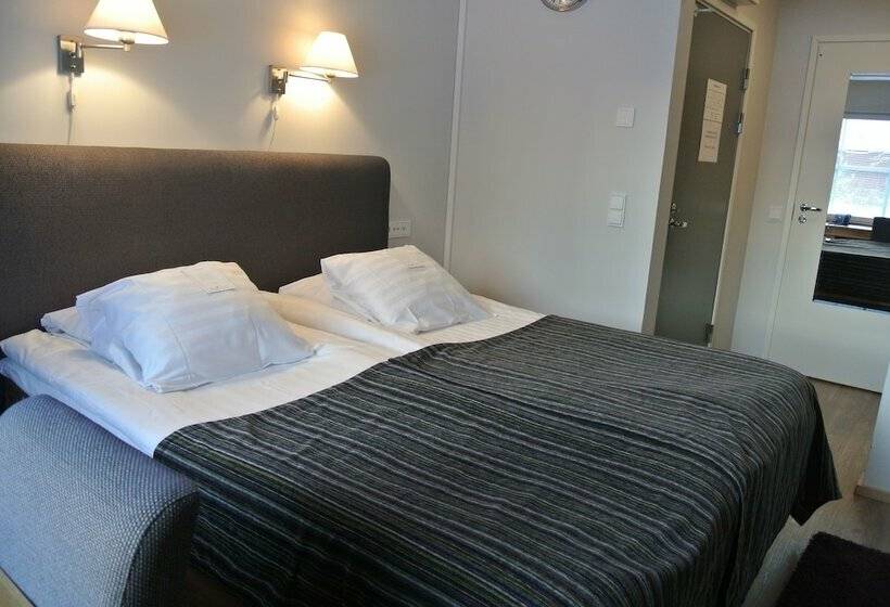 Номер Комфорт, Majatalo Onnela