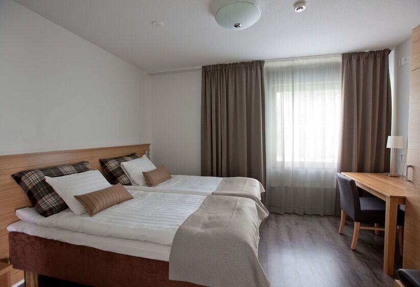 Номер Superior, Majatalo Onnela