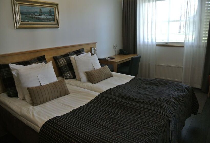 Номер Superior, Majatalo Onnela