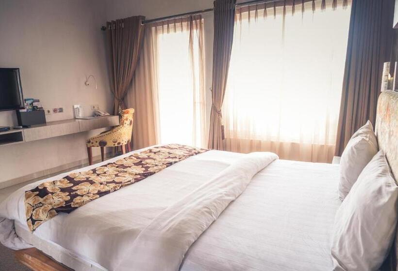 إستديو قياسى مزود بشرفة, Ocean View Residence