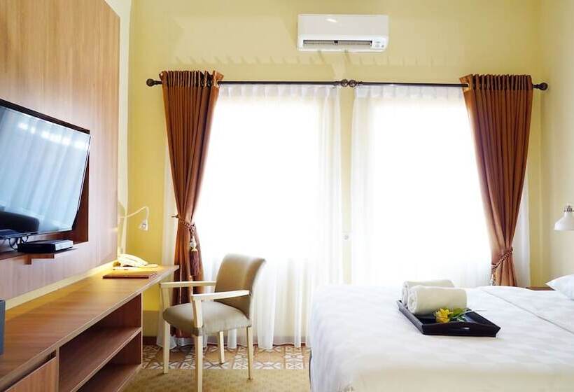 Семейный Номер, Ocean View Residence