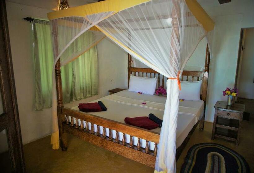 חדר סטנדרט נוף לים עם מרפסת, Queen Of Sheba Beach Lodge