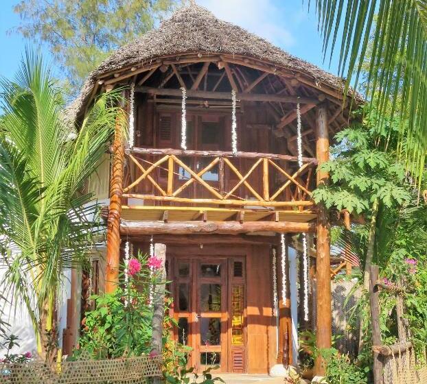 חדר סטנדרט נוף לגינה, Queen Of Sheba Beach Lodge