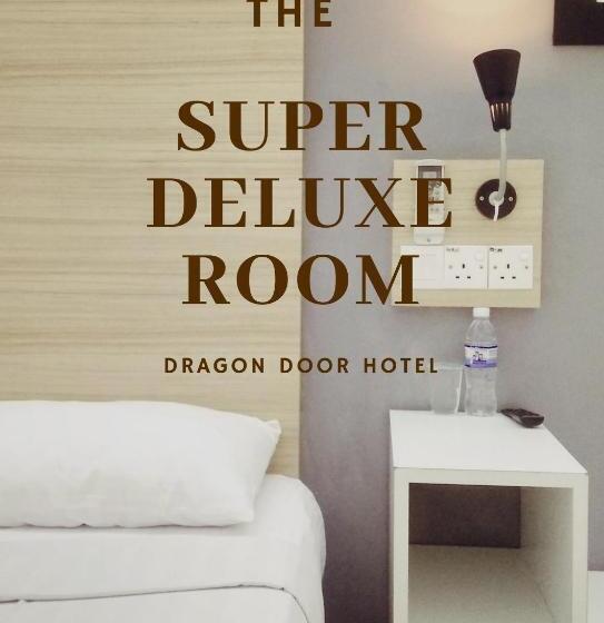 חדר סופריור, Dragon Door