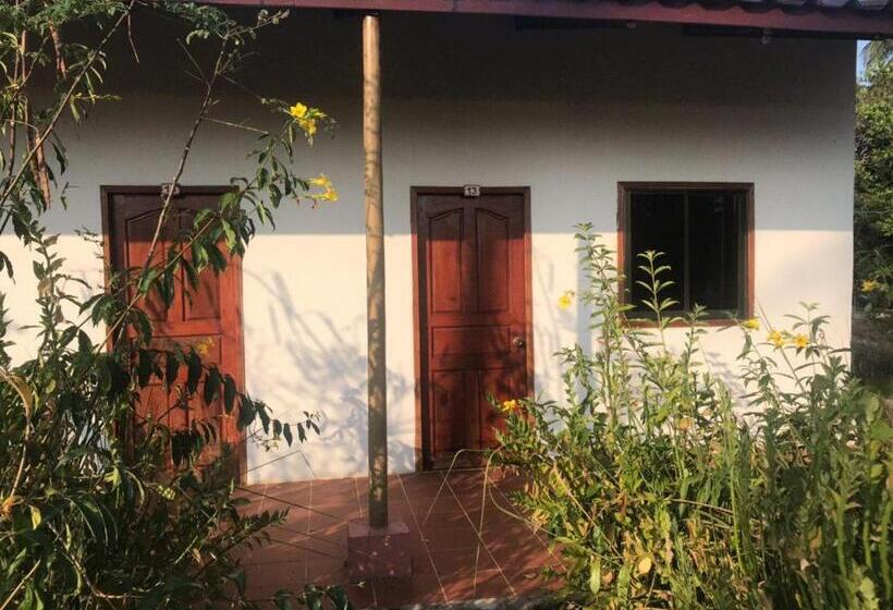 带花园景观的标准洋房, Soksan Natura Beach