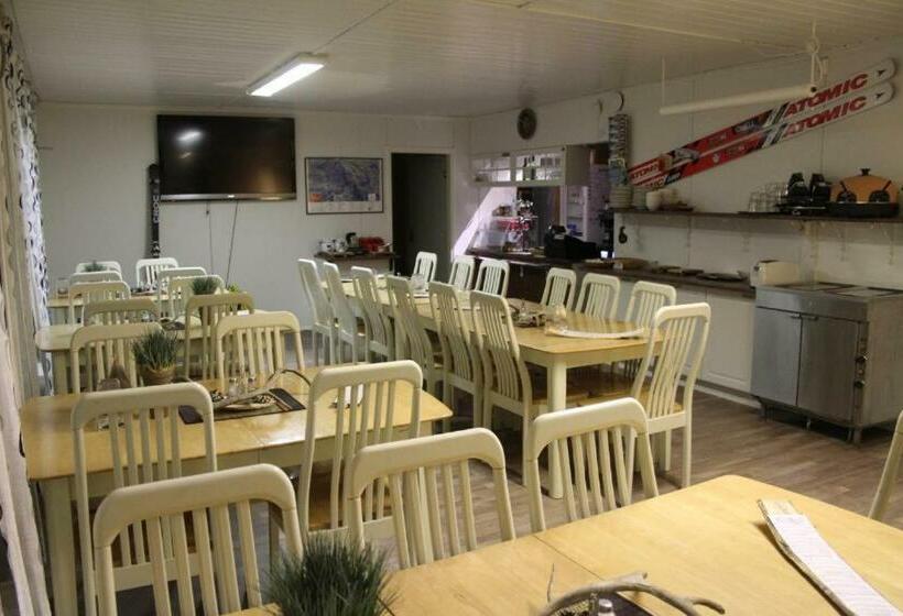 غرفة عائلية, Rukatupa Motelli