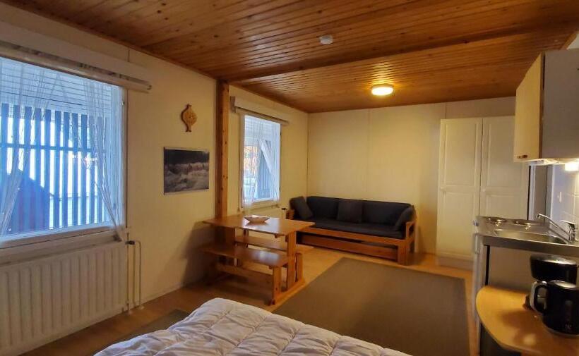 غرفة عائلية, Rukatupa Motelli