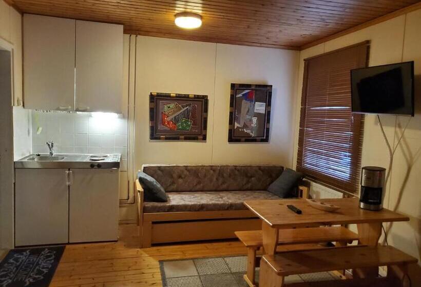 غرفة عائلية, Rukatupa Motelli