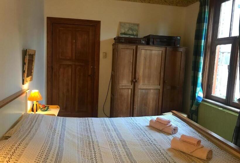 Номер Стандарт Совместная Ванная, Smitsstraat B&b