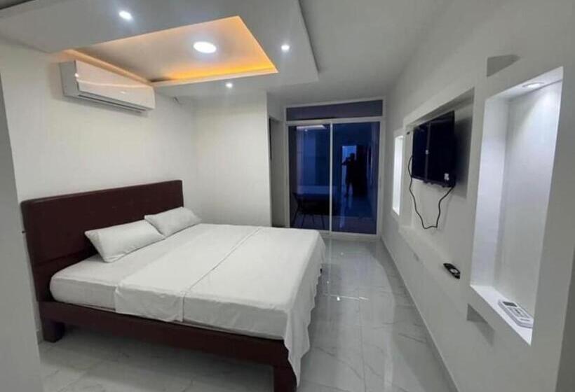 발코니가 있는 스위트, Hostal Las Orquideas 2