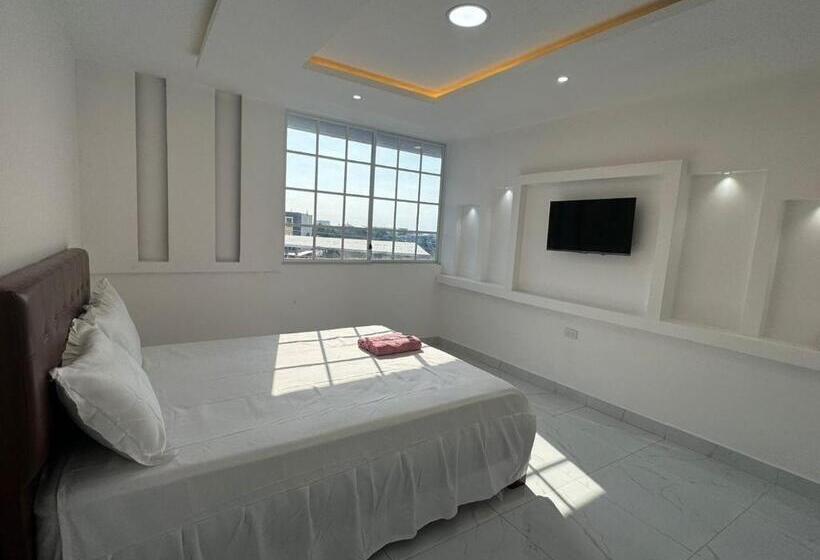 스위트, Hostal Las Orquideas 2