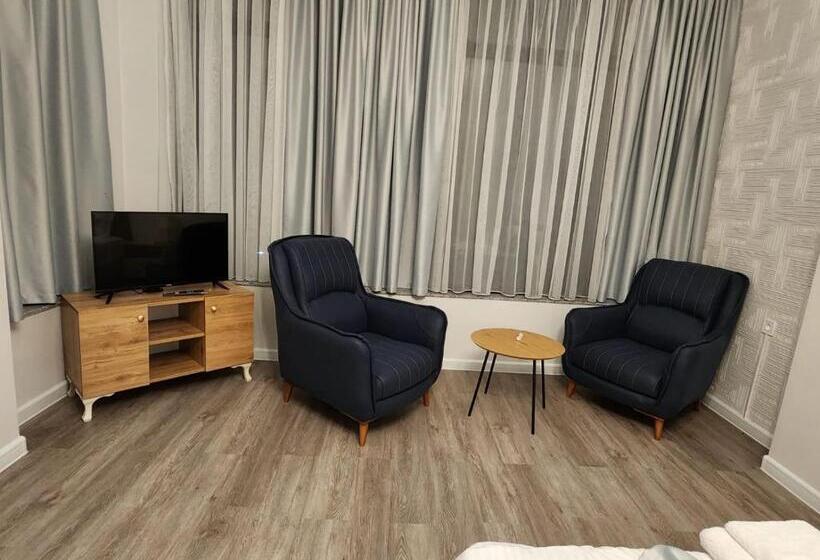 اتاق استاندارد با بالکن و چشمانداز دریا, Sea Side