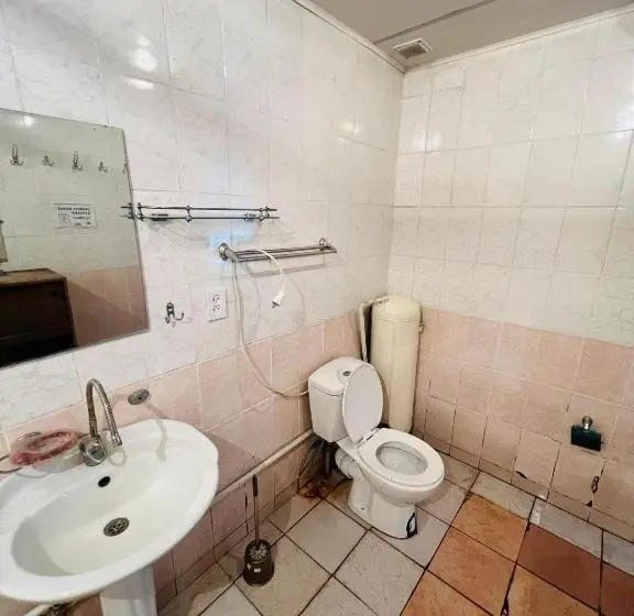 اتاق استاندارد سه نفره, Guesthouse Rano