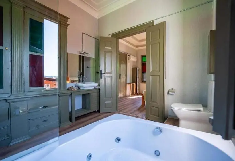 اتاق لوکس, Latibule Macaron Guest House
