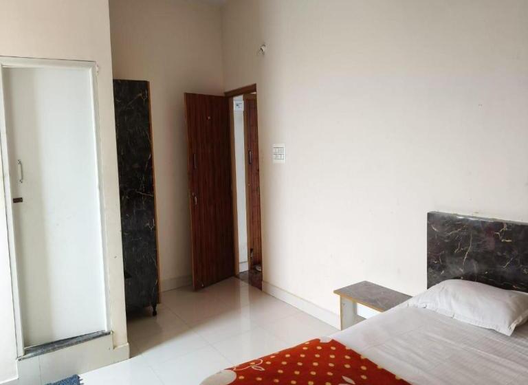 스탠다드 룸, Royal Guest House