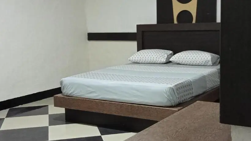 Standard Room, Allisa Motel