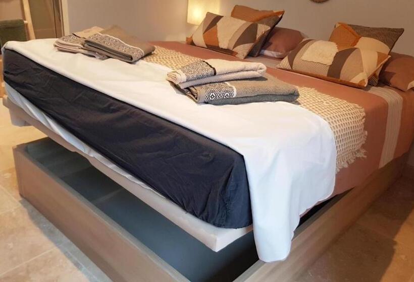 Номер Стандарт Вид на Сад, Maranatha Guest House En Provence