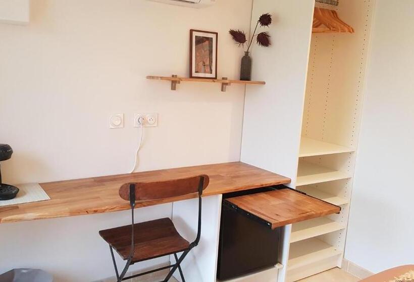 Номер Стандарт Вид на Сад, Maranatha Guest House En Provence