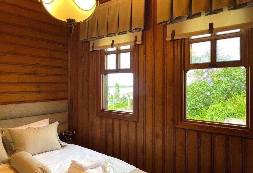 Номер Deluxe Вид на Море Боковой, Kastel Konak