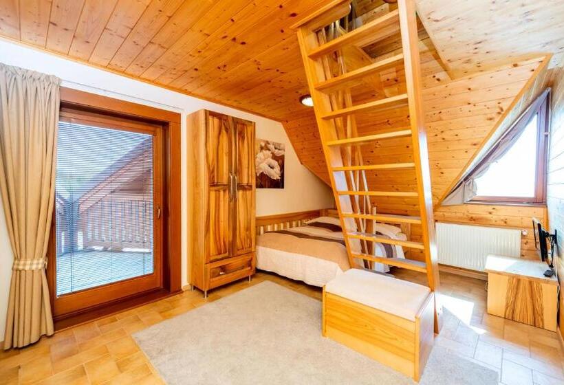 标准间, Salaš Vígľaš